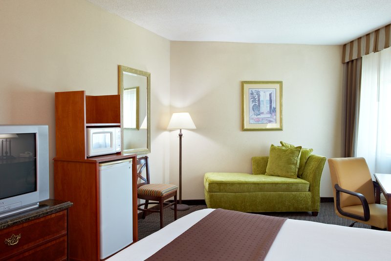 Holiday Inn BILOXI - BEACH BLVD - Waveland, MS