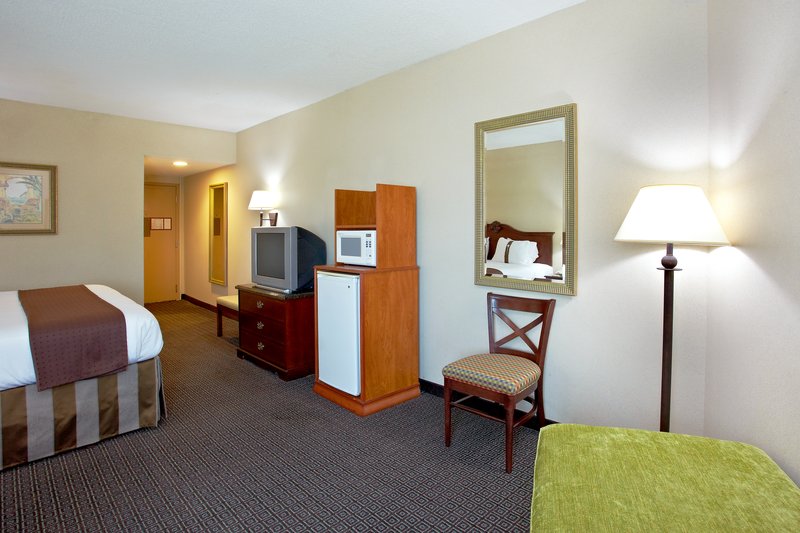 Holiday Inn BILOXI - BEACH BLVD - Waveland, MS