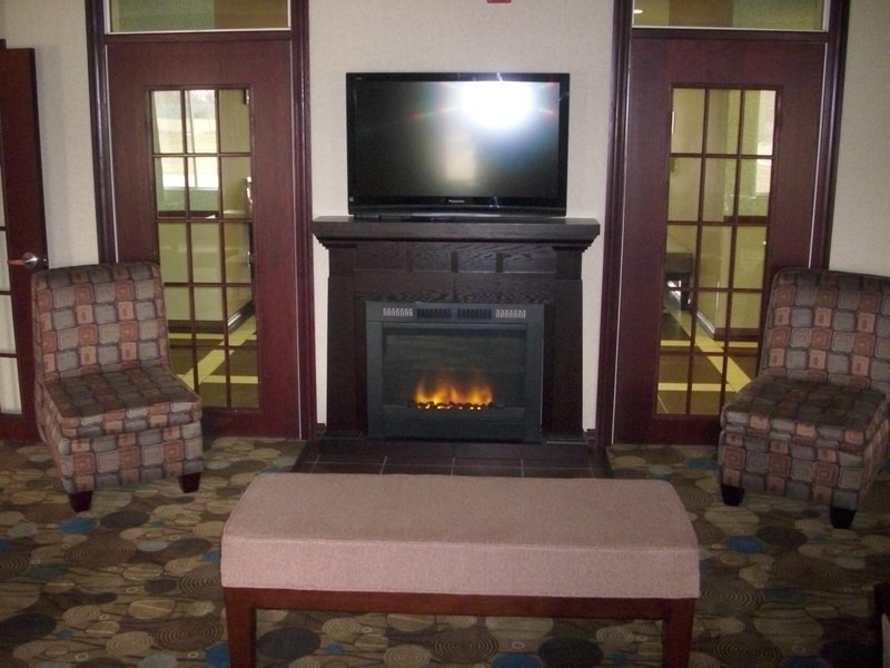 Holiday Inn Express LE ROY - BLOOMINGTON AREA - Monrovia, IN