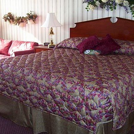 Quality Inn - Auburn, IN
