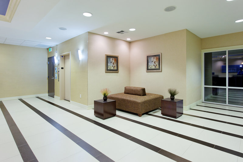 Holiday Inn Express BENICIA - Vallejo, CA