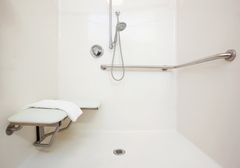 Holiday Inn Express CLEVELAND AIRPORT - BROOK PARK - Brook Park, OH