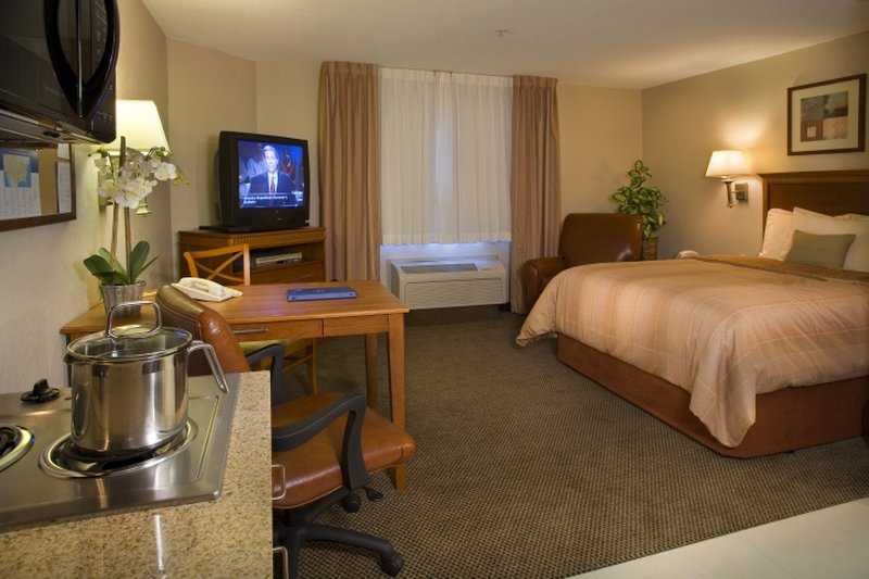 Candlewood Suites BOSTON-BURLINGTON - Burlington, MA