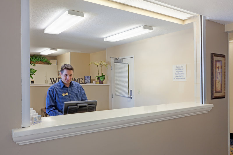 Candlewood Suites BOSTON-BURLINGTON - Burlington, MA