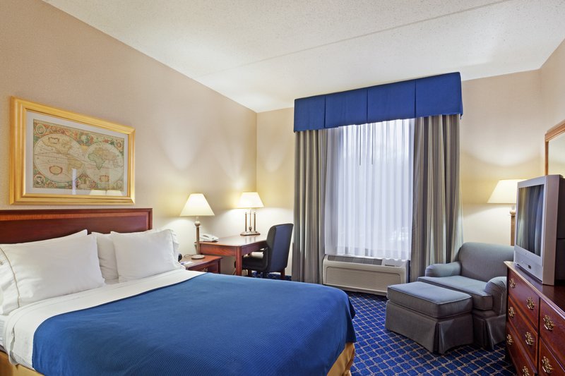 Holiday Inn Express ANDOVER NORTH-LAWRENCE - Lawrence, MA