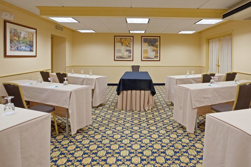 Holiday Inn MANSFIELD-FOXBORO AREA - Mansfield, MA