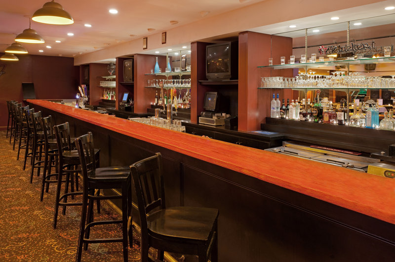 Holiday Inn Boston-Somerville - Somerville, MA