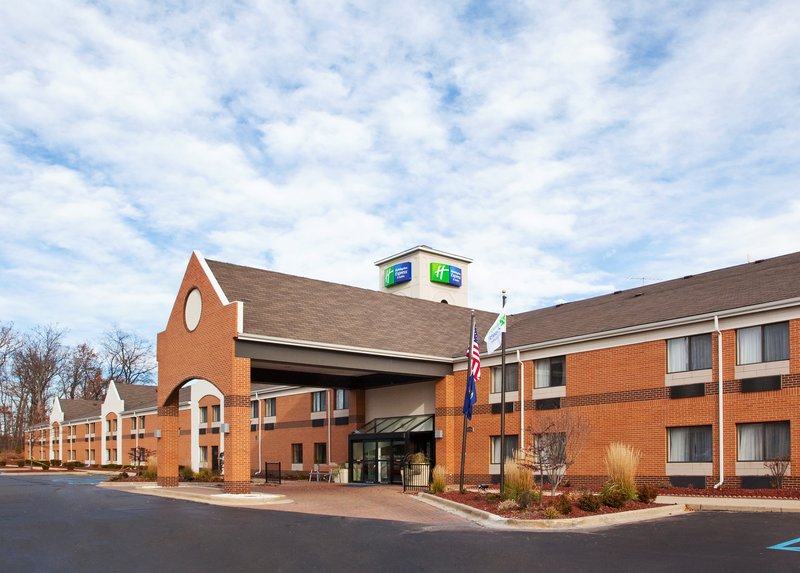 Holiday Inn Express-Brighton - Brighton, MI