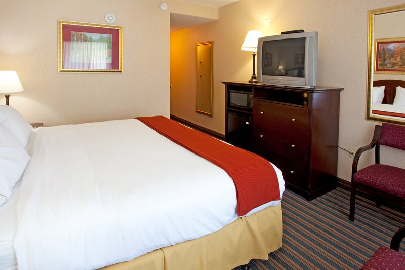Holiday Inn Express BRASELTON - Braselton, GA