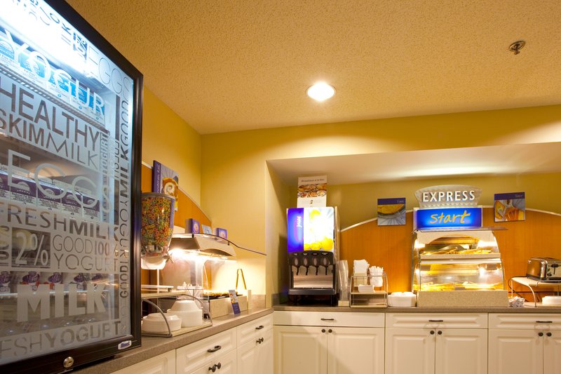 Holiday Inn Express BRASELTON - Braselton, GA