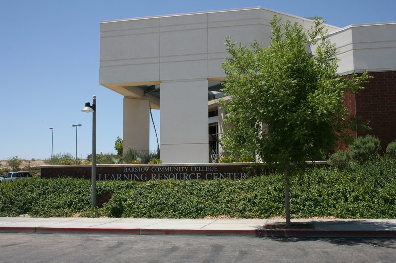 Holiday Inn Express BARSTOW-HISTORIC ROUTE 66 - Barstow, CA
