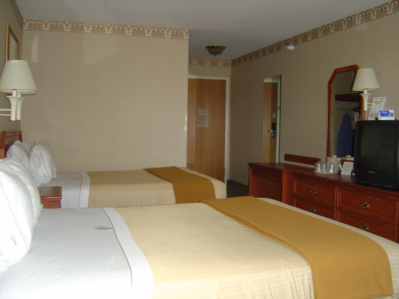 Holiday Inn Express-Bucyrus - Bucyrus, OH