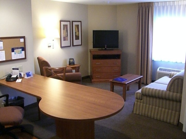 Candlewood Suites BOWLING GREEN - Oakland, KY
