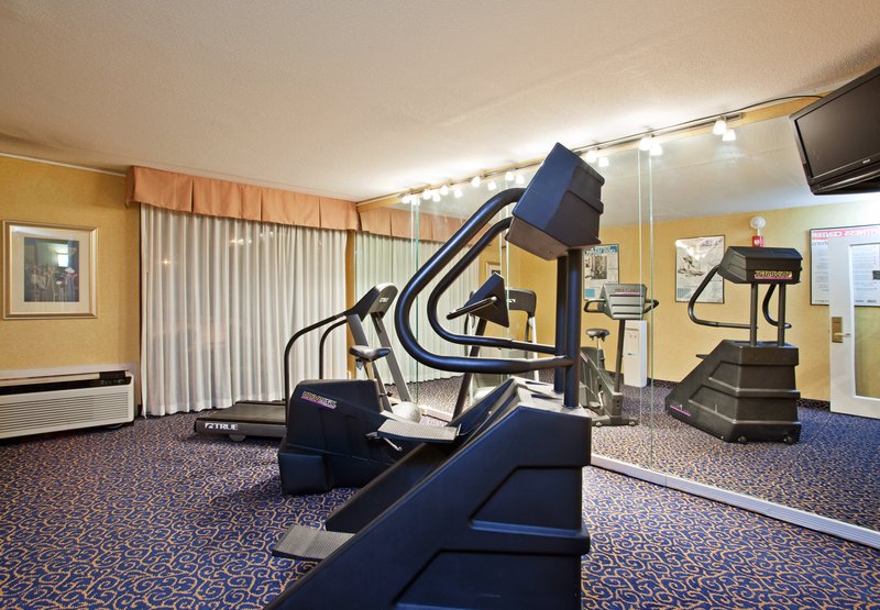 Holiday Inn - Akron, OH