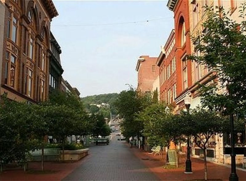 Holiday Inn - Cumberland, MD