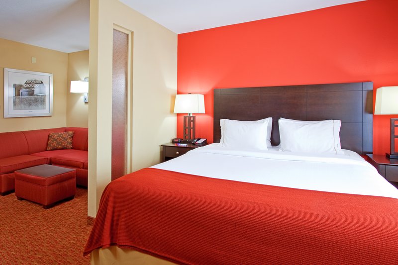 HOLIDAY INN EXPRESS - Chattanooga, TN