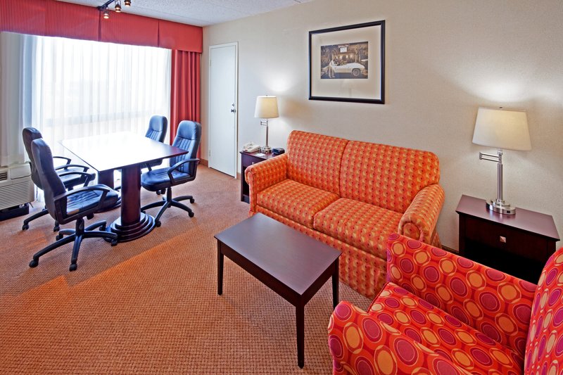 Holiday Inn Philadelphia-Cherry Hill - Cherry Hill, NJ