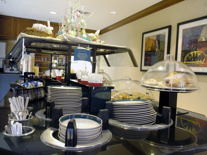 STAYBRIDGE SUITES - Glenview NAS, IL