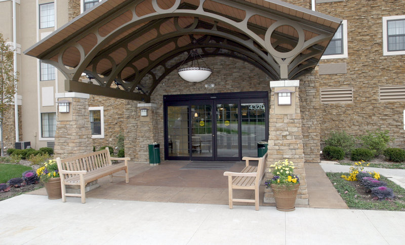 Staybridge Suites AURORA/NAPERVILLE - Aurora, IL