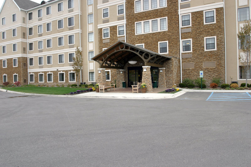 Staybridge Suites AURORA/NAPERVILLE - Aurora, IL
