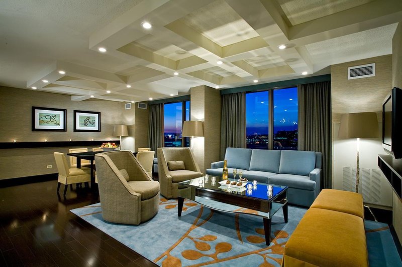 Crowne Plaza CHICAGO OHARE HOTEL & CONF CTR - Rosemont, IL