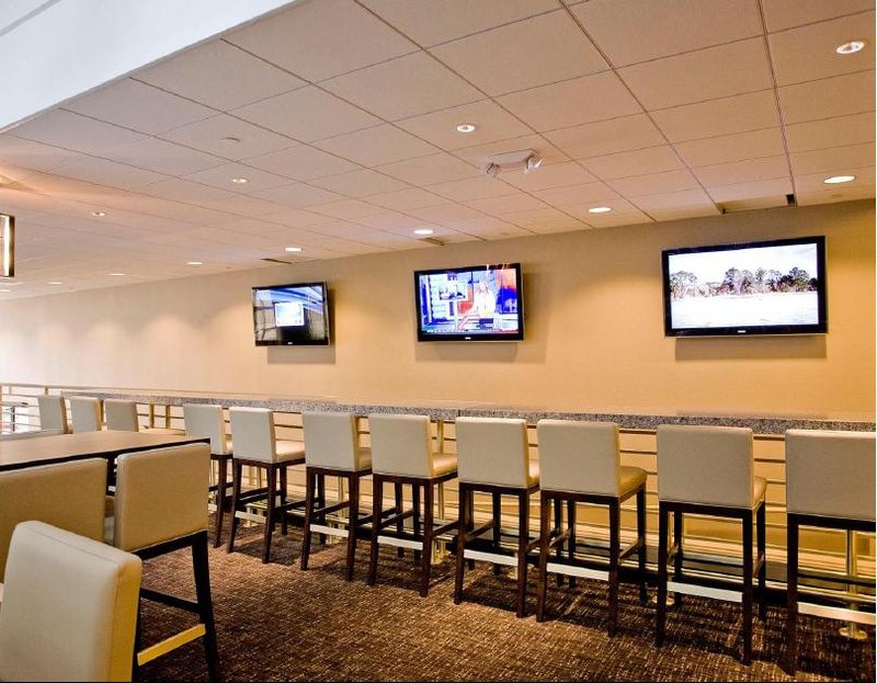 Crowne Plaza CHICAGO OHARE HOTEL & CONF CTR - Rosemont, IL