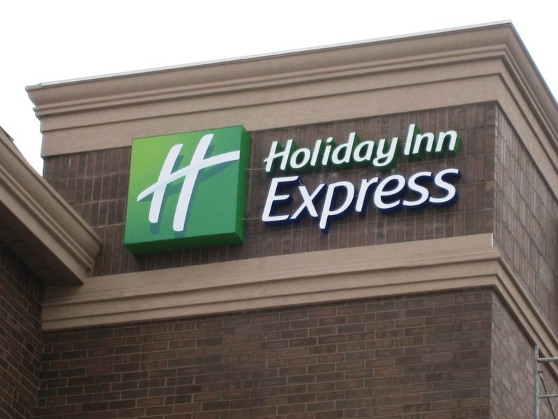 Holiday Inn Express ROLLING MDWS-SCHAUMBURG AREA - Broadview, IL