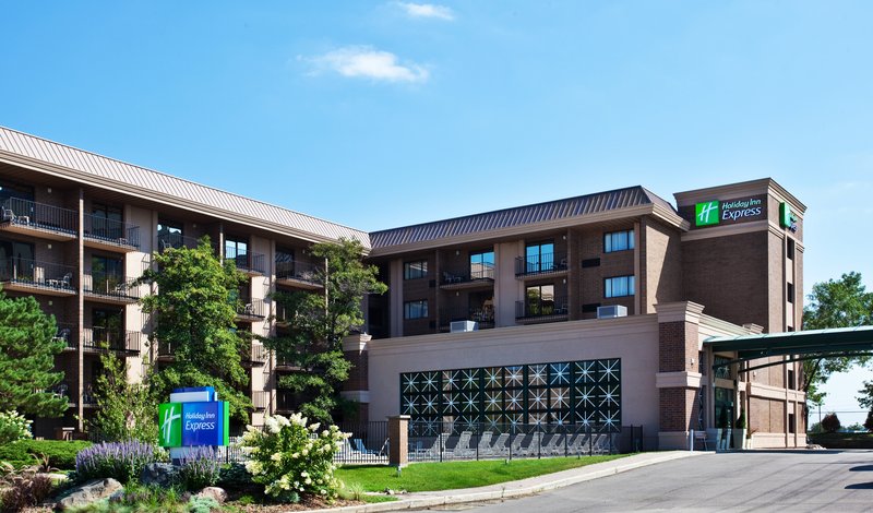 Holiday Inn Express ROLLING MDWS-SCHAUMBURG AREA - Broadview, IL