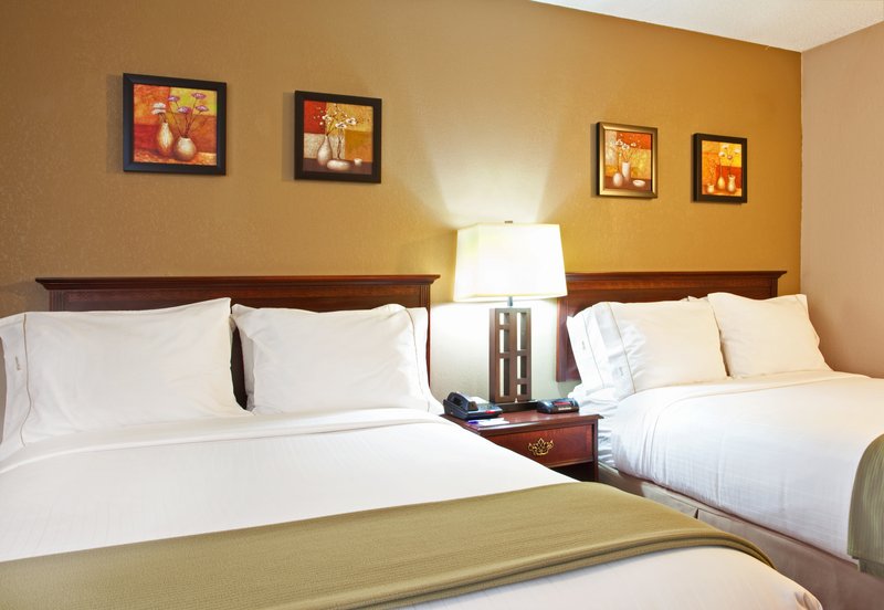 Holiday Inn Express ROLLING MDWS-SCHAUMBURG AREA - Broadview, IL