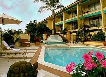 Hotel Pepper Tree Anaheim Hotels - Anaheim, CA