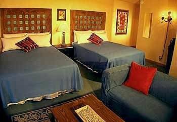 Hotel Pepper Tree Anaheim Hotels - Anaheim, CA
