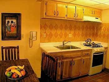 Hotel Pepper Tree Anaheim Hotels - Anaheim, CA