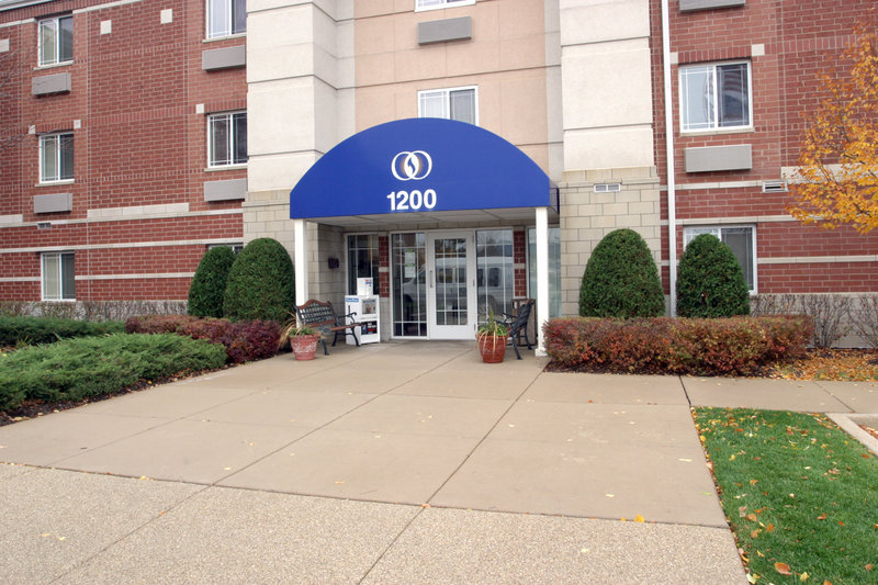 Candlewood Suites - Schaumburg, IL