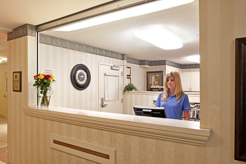Candlewood Suites - Schaumburg, IL