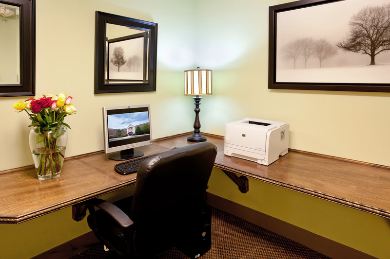 Candlewood Suites - Schaumburg, IL