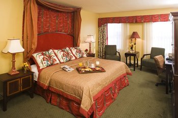 The Mills House Hotel - Room