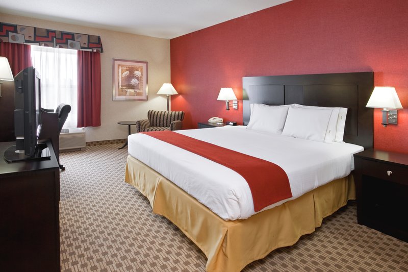 Holiday Inn Express-Oakwood - Maple Heights, OH
