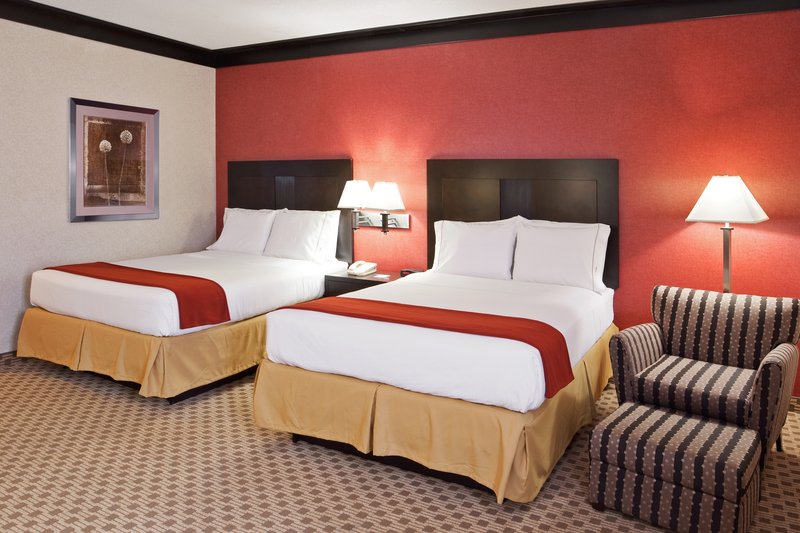 Holiday Inn Express-Oakwood - Maple Heights, OH