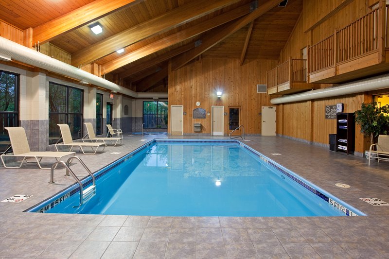 Holiday Inn Express-Oakwood - Maple Heights, OH