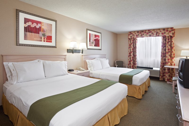 Holiday Inn Express CLEVELANDVERMILION 2 Reviews 2417 State Route