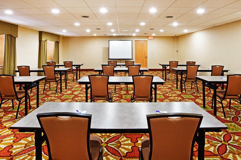 Holiday Inn Express CHARLOTTE SOUTH - PINEVILLE - Pineville, NC