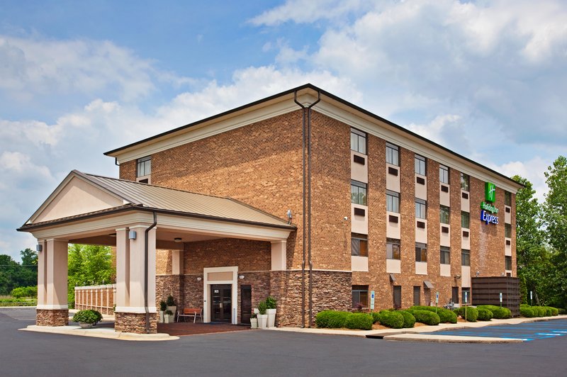 Holiday Inn Express CHARLOTTE SOUTH - PINEVILLE - Pineville, NC