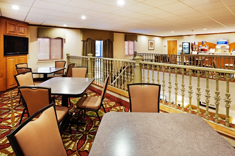 Holiday Inn Express CHARLOTTE SOUTH - PINEVILLE - Pineville, NC