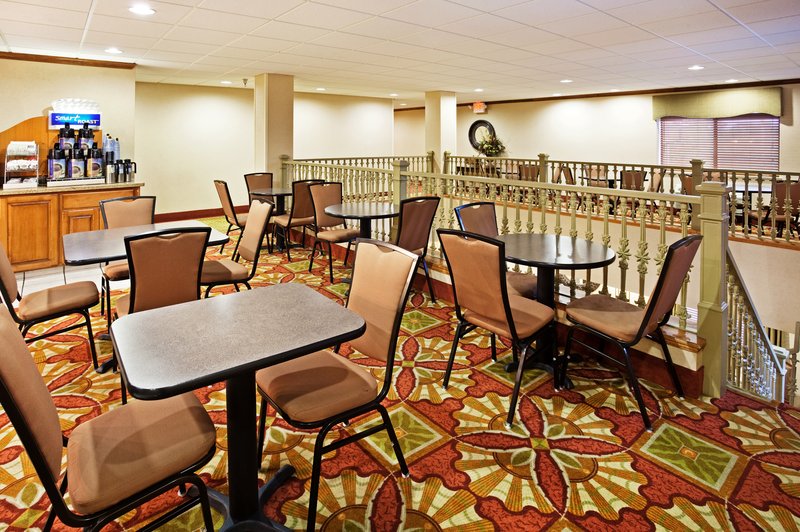 Holiday Inn Express CHARLOTTE SOUTH - PINEVILLE - Pineville, NC