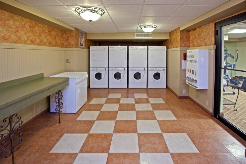 Clarion Hotel - Columbus, IN