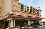 Holiday Inn Hotel & Suites