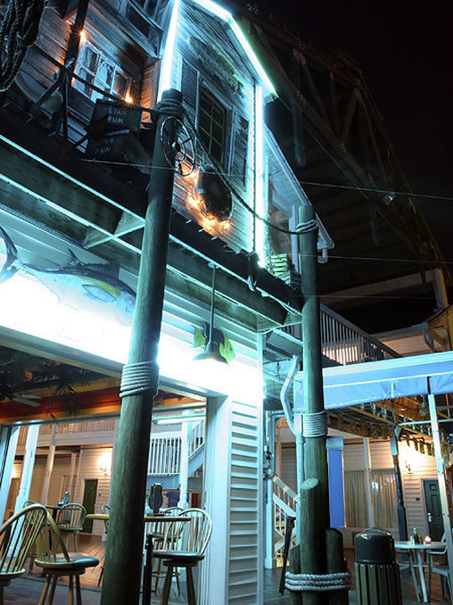 Holiday Inn Hotel & Suites CLEARWATER BEACH S-HARBOURSIDE - Indian Rocks Beach, FL