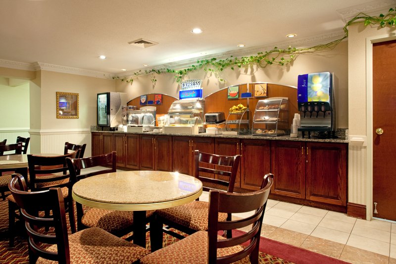 Holiday Inn Express - Clemmons, NC