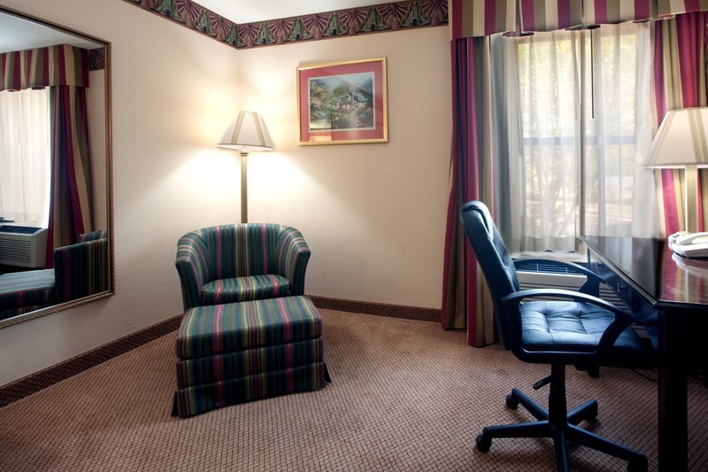 Holiday Inn Express - Clemmons, NC
