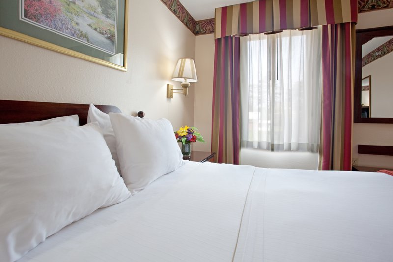 Holiday Inn Express - Clemmons, NC